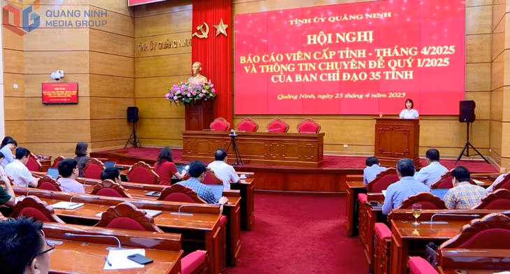 Quang cảnh hội nghị.