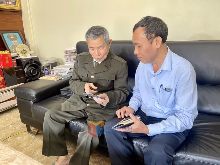 Ông Lê Ngọc Lâm kể về kỷ niệm trong những ngày tham gia tiếp quản Vùng mỏ.