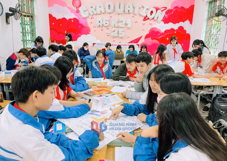 Buổi học chuyên đề của học sinh ở Trường THCS Phương Đông.