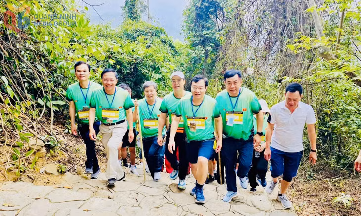 Các VĐV tham gia ở cự ly 5km.