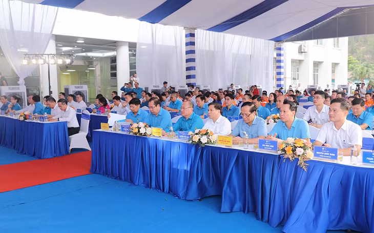 Quang cảnh buổi lễ.