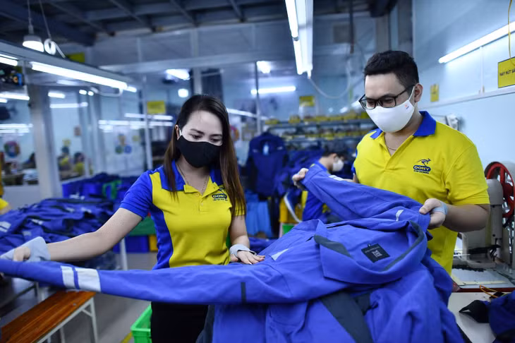 Doanh nghiệp mạnh rạn mở rộng thị trường mới để tìm kiếm lối thoát cho việc quan ngại từ chính sách thuế.