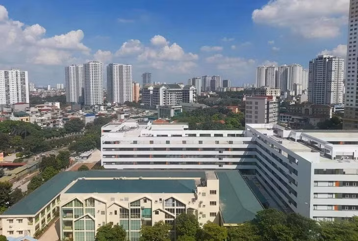 Bộ Tài chính cũng đang chuẩn bị một số điều chỉnh tại các văn bản quy phạm pháp luật về tài sản công cho phù hợp với cái mô hình tổ chức bộ máy mới và cái hệ thống chức danh chức vụ mới. (Ảnh: Vietnam+)