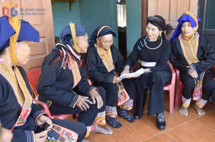 Phường Mông Dương (TP Cẩm Phả) chú trọng công tác tuyên truyền xây dựng đời sống văn hóa mới trong đồng bào DTTS.