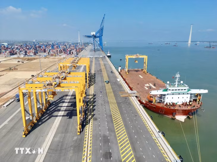 Quan hệ kinh tế-thương mại không ngừng phát triển mạnh mẽ, đem lại nhiều lợi ích thiết thực cho Nhân dân hai nước. (Ảnh: TTXVN phát)