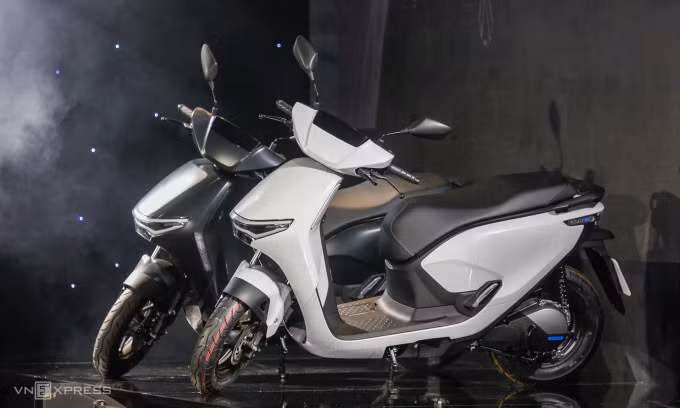 CUV e: ra mắt tại Hà Nội, ngày 4/4. Ảnh: Lương Dũng