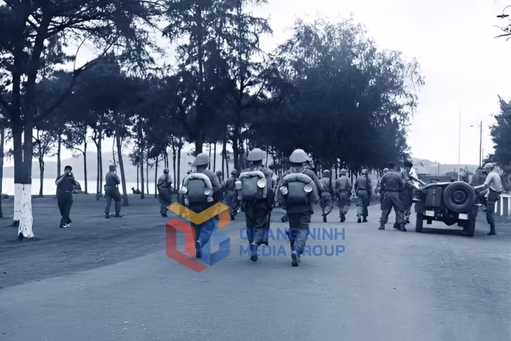 Quân Pháp rút tới đâu, bộ đội ta tiếp quản tới đó.