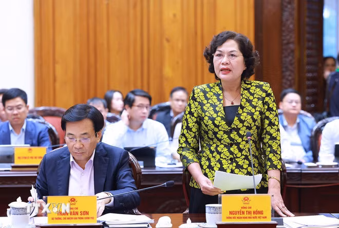 Thống đốc Ngân hàng Nhà nước Việt Nam Nguyễn Thị Hồng phát biểu. (Ảnh: Dương Giang/TTXVN)
