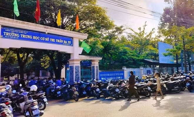 Trường THCS thị trấn Ba Tơ nơi xảy ra vụ điện giật khiến nam sinh tử vong. Ảnh: Trường THCS thị trấn Ba Tơ