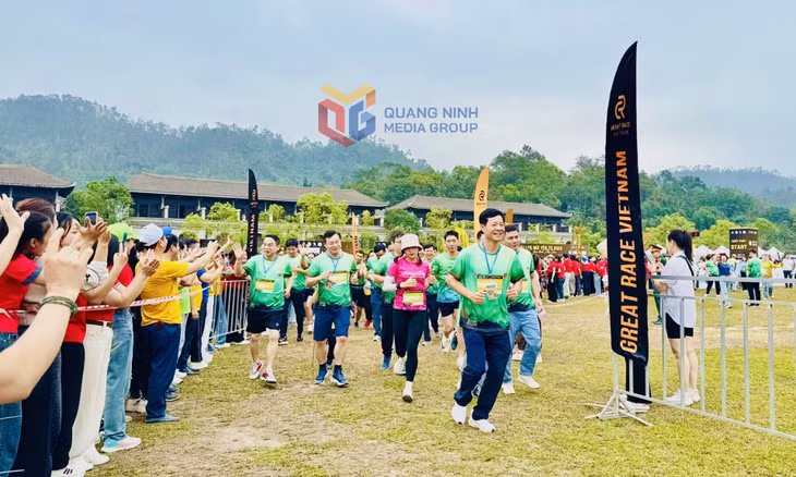 Gần 5.000 VĐV tham gia Giải leo núi Yên Tử năm 2025. 