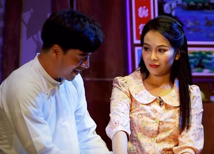 Vở Tóc mai sợi vắn sợi dài của Sân khấu Hoàng Thái Thanh - Ảnh: Sân khấu Hoàng Thái Thanh