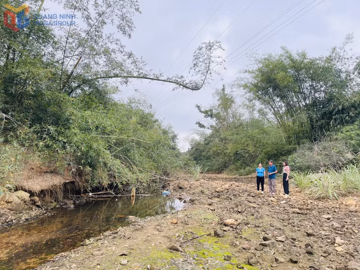 Hiện trạng lòng suối ở thôn Khe Ngái, xã Đoàn Kết đã được nạo vét, khơi thông (Ảnh chụp tháng 4/2025).