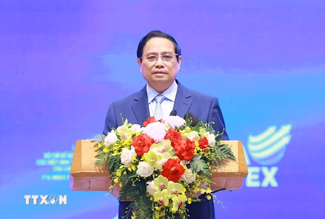 Thủ tướng Phạm Minh Chính phát biểu tại Lễ công bố Bộ chỉ số đánh giá kết quả thực hiện các hiệp định thương mại tự do (FTA INDEX) của các địa phương năm 2024. (Ảnh: Dương Giang/TTXVN)