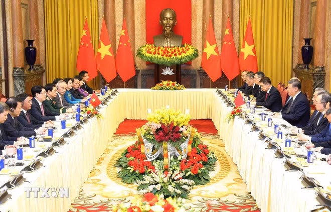 Chủ tịch nước Lương Cường hội đàm với Tổng Bí thư, Chủ tịch nước Trung Quốc Tập Cận Bình. (Ảnh: Lâm Khánh/TTXVN)