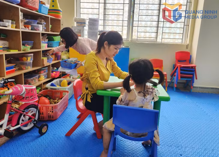 Chị Hoàng Thị Thanh Nhàn, Trung tâm