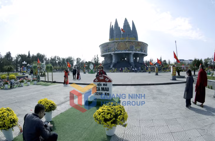 Mũi Sa Vĩ là điểm check in lý tưởng của du khách (4-2025). Ảnh: Đỗ Giang