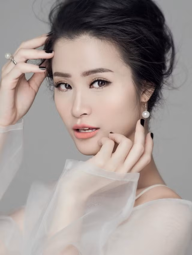 Album mới toanh của Đông Nhi sẽ ra mắt vào ngày 19-4 với kế hoạch quảng bá nhiều bất ngờ