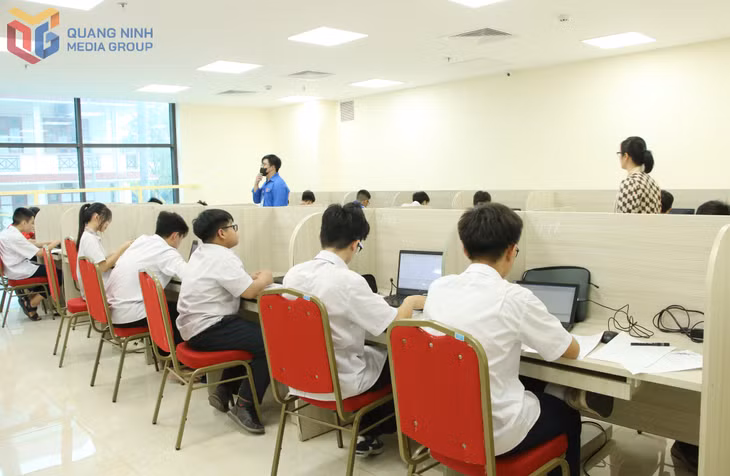 Hội thi năm nay thu hút 398 học sinh tham gia.