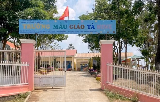 Nơi xảy ra vụ xích đu đổ đè khiến một học sinh tử vong. Ảnh: Lam Hồng
