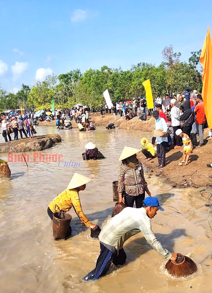 Lễ hội phá bàu của người Khmer tại xã Lộc Khánh, huyện Lộc Ninh năm 2025