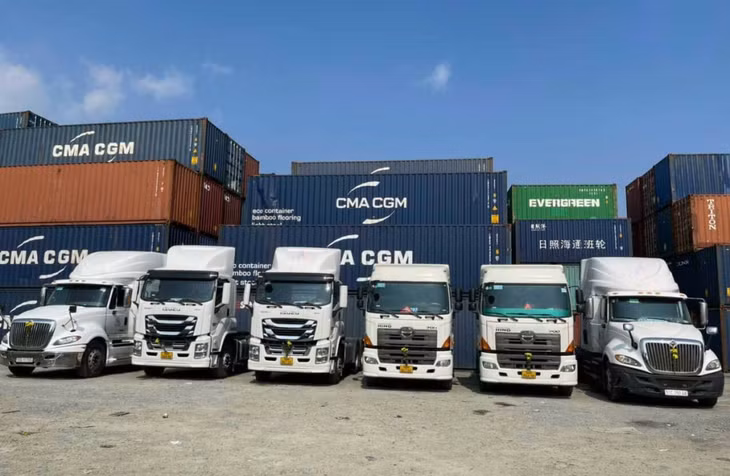 DSS giải đáp 4 dòng xe cần lắp thiết bị giám sát hành trình theo quy định của Chính phủ ảnh 2 DSS giải đáp 4 dòng xe cần lắp thiết bị giám sát hành trình theo quy định của Chính phủ ảnh 2
