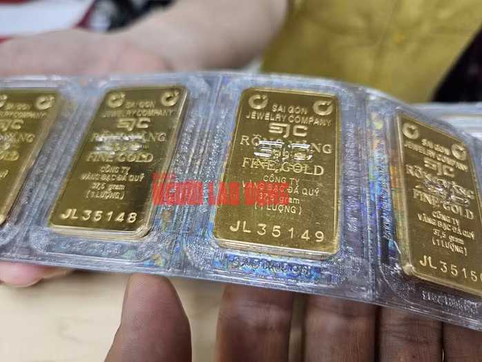 Giá vàng miếng SJC tăng cao