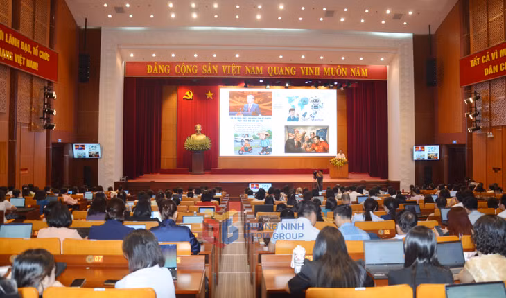 Sở GD&amp;ĐT tập huấn, bồi dưỡng giáo viên dịp hè.