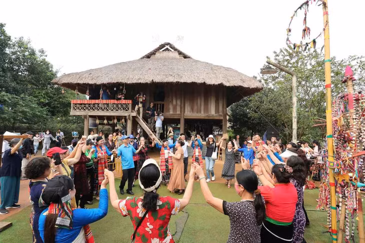 Làng Văn hóa - Du lịch các dân tộc Việt Nam dự kiến mở cửa phục vụ miễn phí 50 nghìn lượt du khách trong 3 ngày 1-3.9
