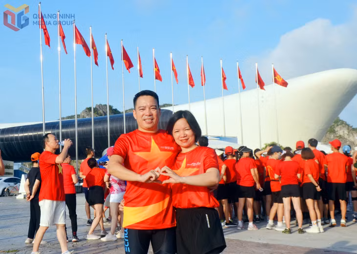 Giải chạy tạo không khí vui tươi, đoàn kết, tinh thần rèn luyện sức khỏe... trong cộng đồng dân cư.