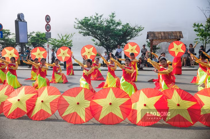 Các chương trình nghệ thuật đặc sắc tại Sa Pa trong dịp lễ hội. Ảnh: Đinh Đại