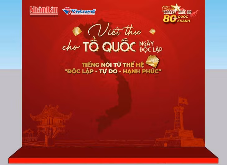 Triển lãm còn mang đến một khoảng lặng đầy xúc động với hoạt động “Viết thư cho Tổ quốc ngày Độc lập”. Ảnh: Vietravel
