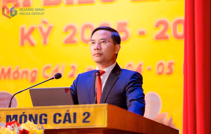 Đồng chí Phạm Đức Ấn, Phó Bí thư Tỉnh uỷ, Chủ tịch UBND tỉnh phát biểu chỉ đạo tại Đại hội.