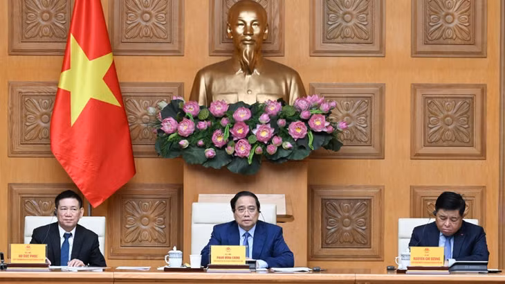 Thủ tướng Chính phủ Phạm Minh Chính chủ trì tọa đàm với các tập đoàn, doanh nghiệp lớn của Nhật Bản. (Ảnh: TRẦN HẢI)