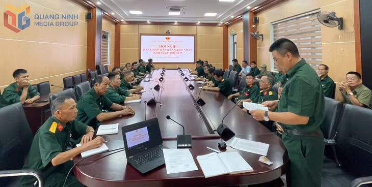 Hội nghị ban chấp hành 