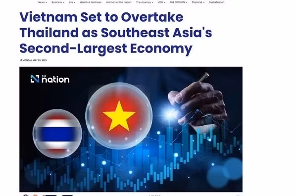 Tiêu đề bài viết trên báo The Nation nhận định nền kinh tế Việt Nam phát triển sắp vượt Thái Lan.