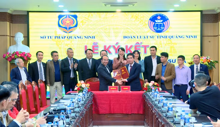 Ký kết Quy chế phối hợp giữa Sở Tư pháp với Đoàn Luật sư tỉnh về quản lý luật sư và hành nghề luật sư trên địa bàn tỉnh Quảng Ninh.