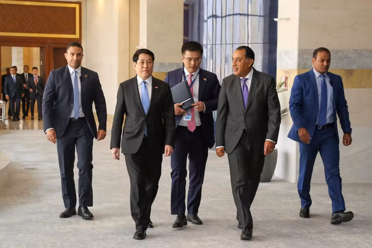 Chủ tịch nước Lương Cường và Thủ tướng Ai Cập Mostafa Madbouly. (Ảnh: XUÂN KỲ)