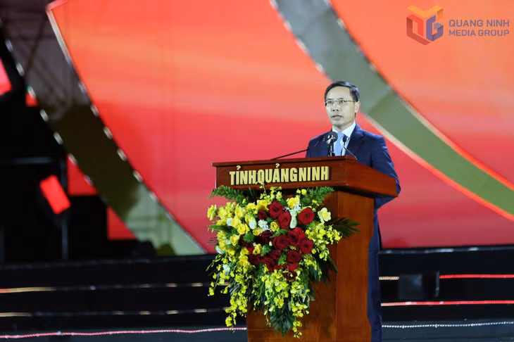 Đồng chí Phạm Đức Ấn, Phó Bí thư Tỉnh ủy, Chủ tịch UBND tỉnh phát biểu tại chương trình công bố.