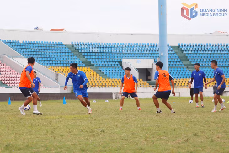 Các CĐV Vùng mỏ mong một ngày sẽ thấy những cầu thủ từng đóng góp cho Than Quảng Ninh trước đây tỏa sáng trong đội hình Quảng Ninh FC.