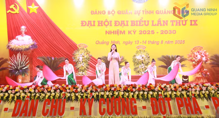 Chương trình văn nghệ chào mừng Đại hội đại biểu Đảng bộ Quân sự tỉnh lần thứ IX nhiệm kỳ 2025 – 2030.