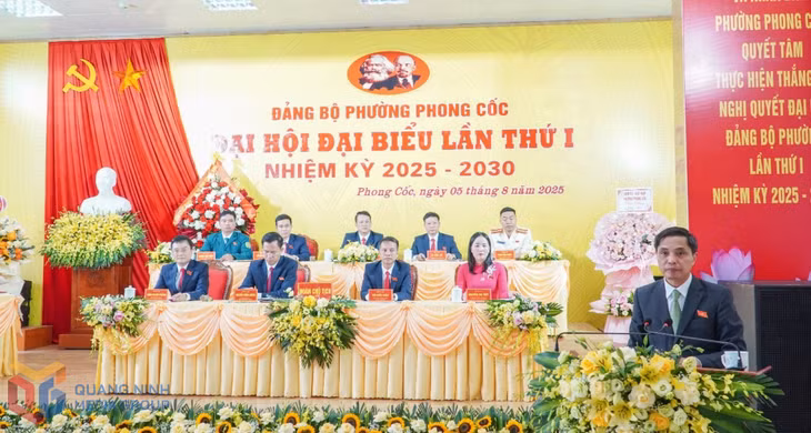 Đồng chí Vũ Văn Diện, Ủy viên BTV Tỉnh ủy, Phó chủ tịch Thường trực UBND tỉnh, phát biểu chỉ đạo tại Đại hội.