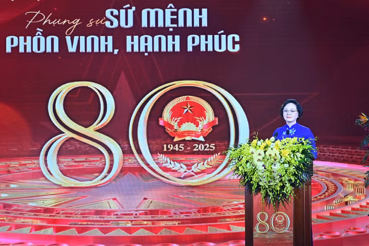 Bộ trưởng Nội vụ Phạm Thị Thanh Trà phát biểu tại lễ kỷ niệm. (Ảnh ĐĂNG KHOA)