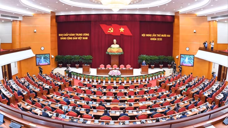 Sau Hội nghị lần thứ 12 khóa XIII, Bộ Chính trị, Ban Bí thư đã ban hành các kết luận, chỉ đạo tích cực vận hành mô hình chính quyền địa phương 2 cấp. (Ảnh: ĐĂNG KHOA)