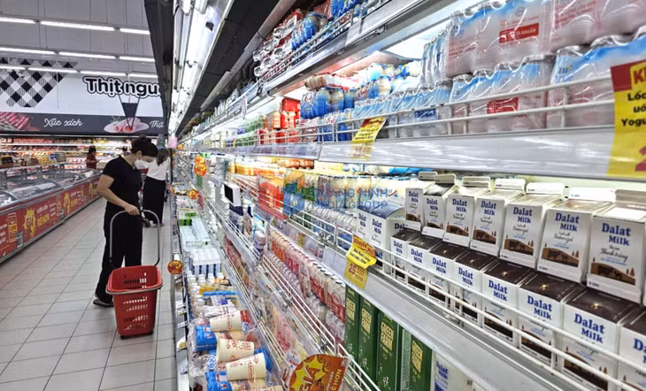 Tổng mức bán lẻ hàng hóa và doanh thu dịch vụ tiêu dùng 6 tháng đầu năm 2025 tăng 18,1% cùng kỳ 2024.