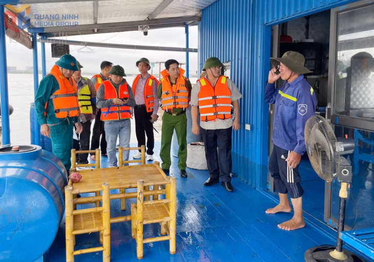 Phường Hà An ra quân kiểm tra, chấn chỉnh hoạt động NTTS trên biển