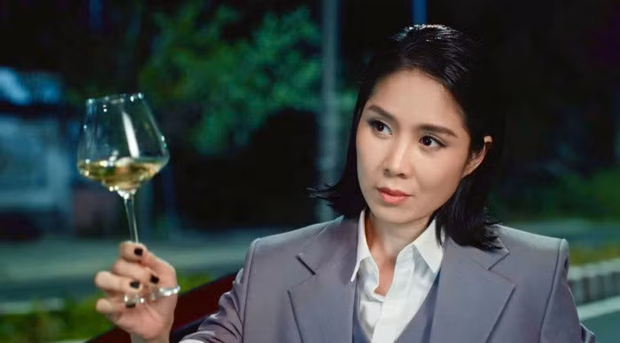 Lê Phương hóa thân thành Kimmie trong “Cô đừng hòng thoát khỏi tôi”. (Ảnh do nhà sản xuất cung cấp)