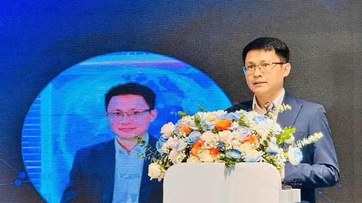 Phó Giám đốc Trung tâm Đổi mới sáng tạo Quốc gia Võ Xuân Hoài phát biểu tại hội thảo. (Ảnh: HNV)