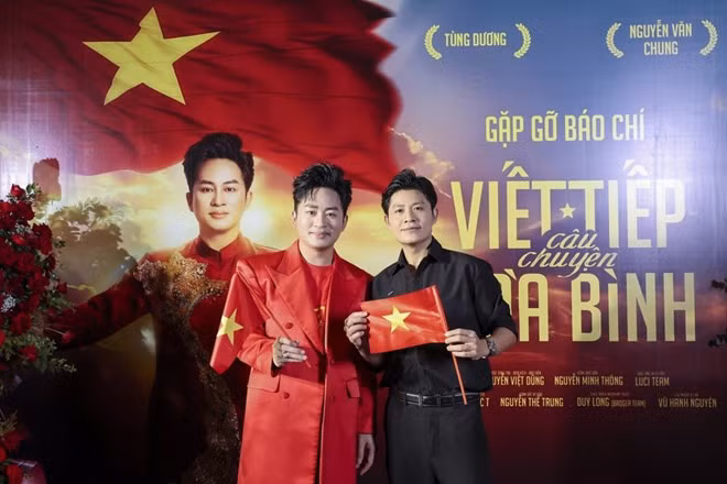 Ca sĩ Tùng Dương tiếp tục có sự kết hợp với nhạc sĩ Nguyễn Văn Chung. Ảnh: Mạnh Nguyễn