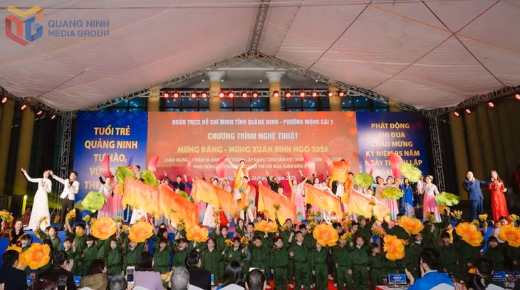 Chương trình nghệ thuật “Mừng Đảng - Mừng xuân và Tuổi trẻ với mùa xuân biên giới” do Tỉnh Đoàn tổ chức chào mừng thành công Đại hội XIV của Đảng.