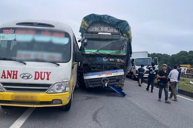 Trên 10.000 người bị thương tật suốt đời vì tai nạn giao thông. Ảnh: CAHN